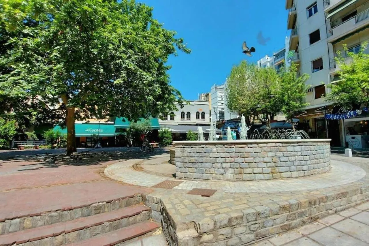 Liva Studio Center Thessaloniki, Agias Sofias 테살로니키